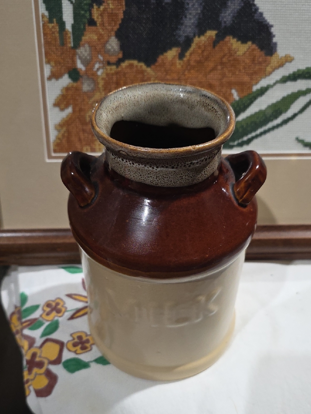 Two-Tone Stoneware JAR in Brown and Cream